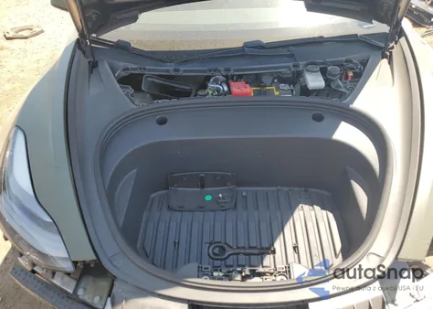 2021 Tesla Model 3 из США, поврежденный, VIN 5YJ3E1EB4MF928142